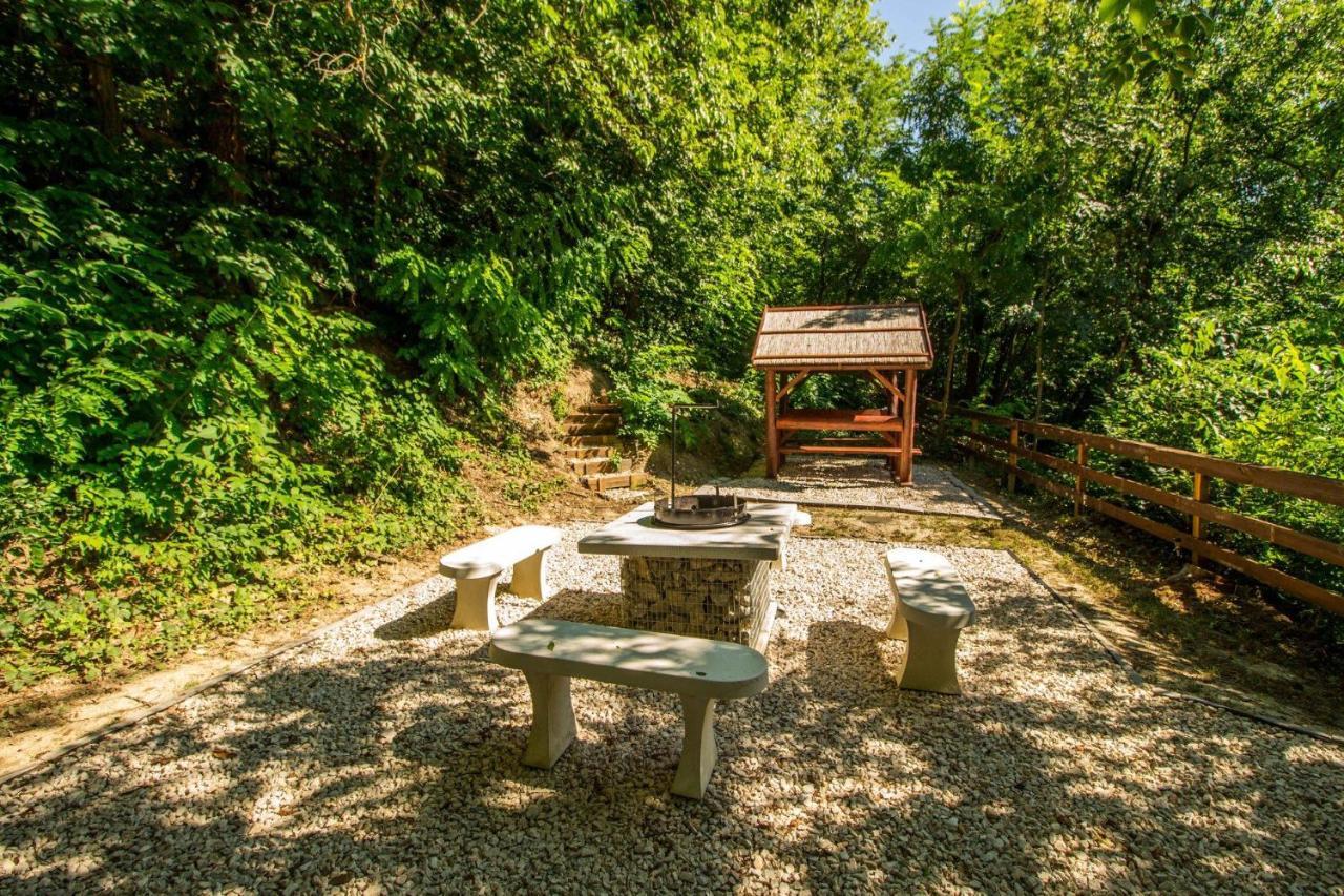 Xendala Panzio Bed & Breakfast